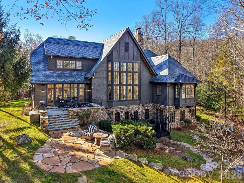 146 Allison Creek Trail, Brevard, NC 28712.  MLS# CAR4323068, YatesRealty ID 6096. 