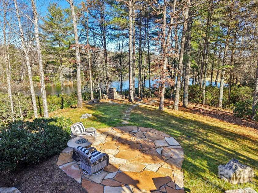 146 Allison Creek Trail, Brevard, NC 28712.  MLS# CAR4323068, YatesRealty ID 6096. 