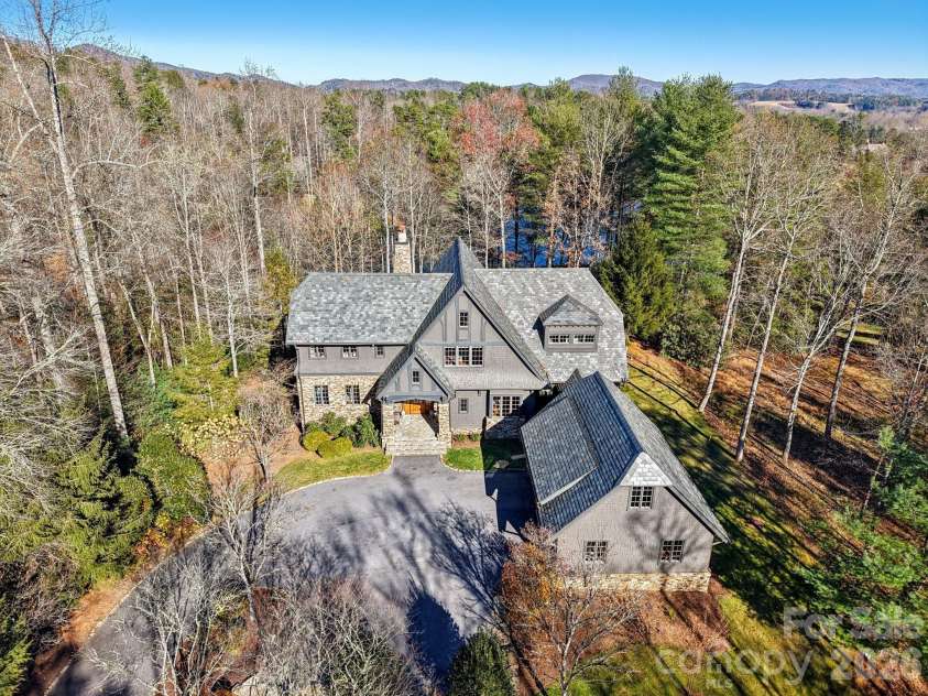 146 Allison Creek Trail, Brevard, NC 28712.  MLS# CAR4323068, YatesRealty ID 6096. 