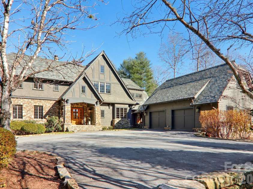 146 Allison Creek Trail, Brevard, NC 28712.  MLS# CAR4323068, YatesRealty ID 6096. 
