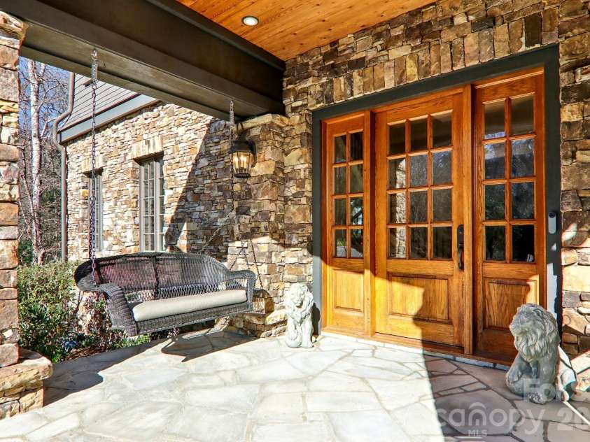 146 Allison Creek Trail, Brevard, NC 28712.  MLS# CAR4323068, YatesRealty ID 6096. 