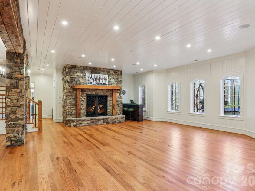 146 Allison Creek Trail, Brevard, NC 28712.  MLS# CAR4323068, YatesRealty ID 6096. 