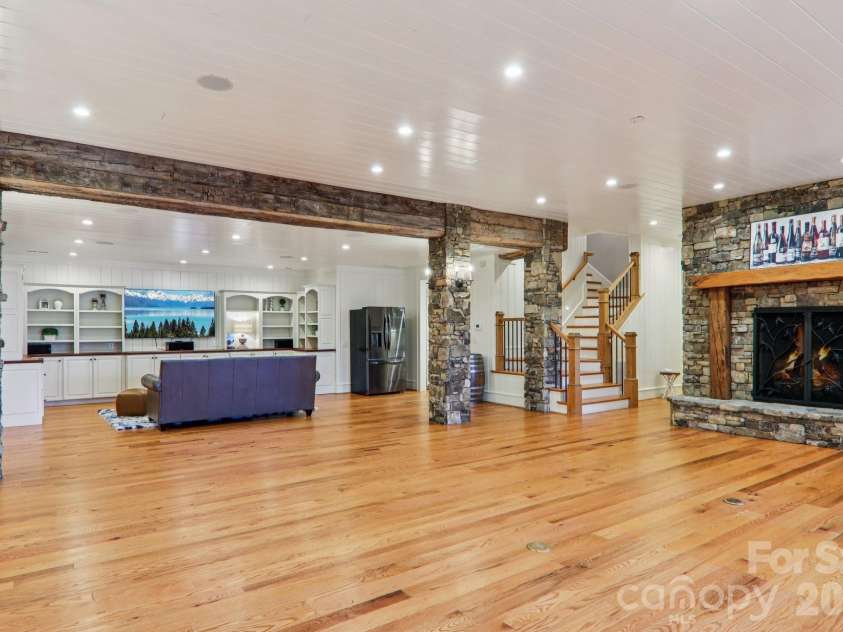 146 Allison Creek Trail, Brevard, NC 28712.  MLS# CAR4323068, YatesRealty ID 6096. 