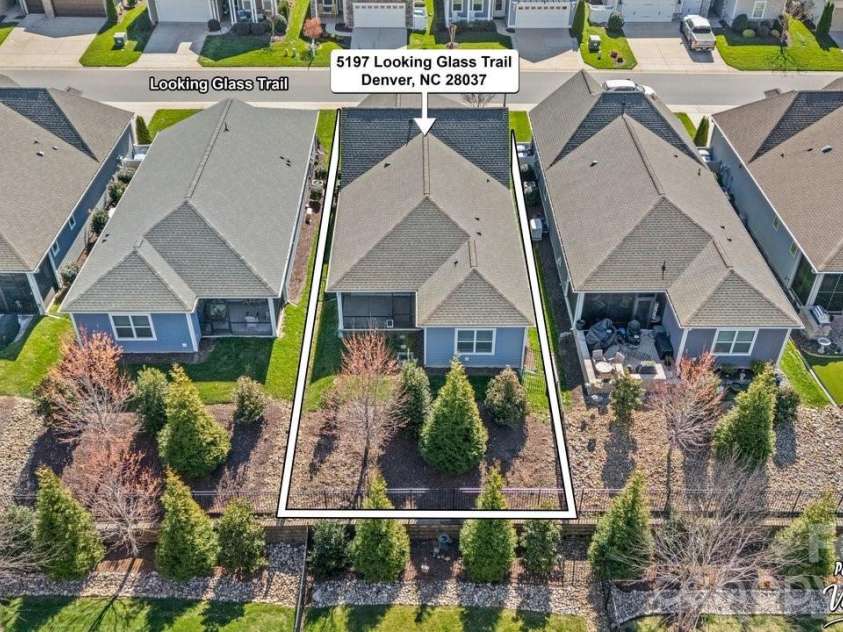 5197 Looking Glass Trail, Denver, NC 28037.  MLS# CAR4358338, YatesRealty ID 6099. 