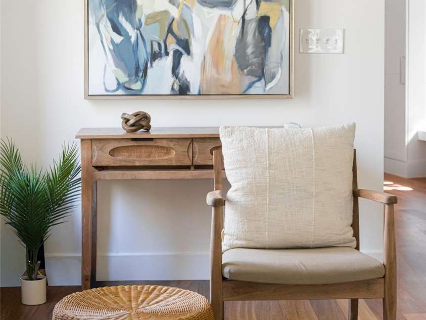 5 Holly Hill Road, Asheville, NC 28803.  MLS# CAR4295070, YatesRealty ID 61. 