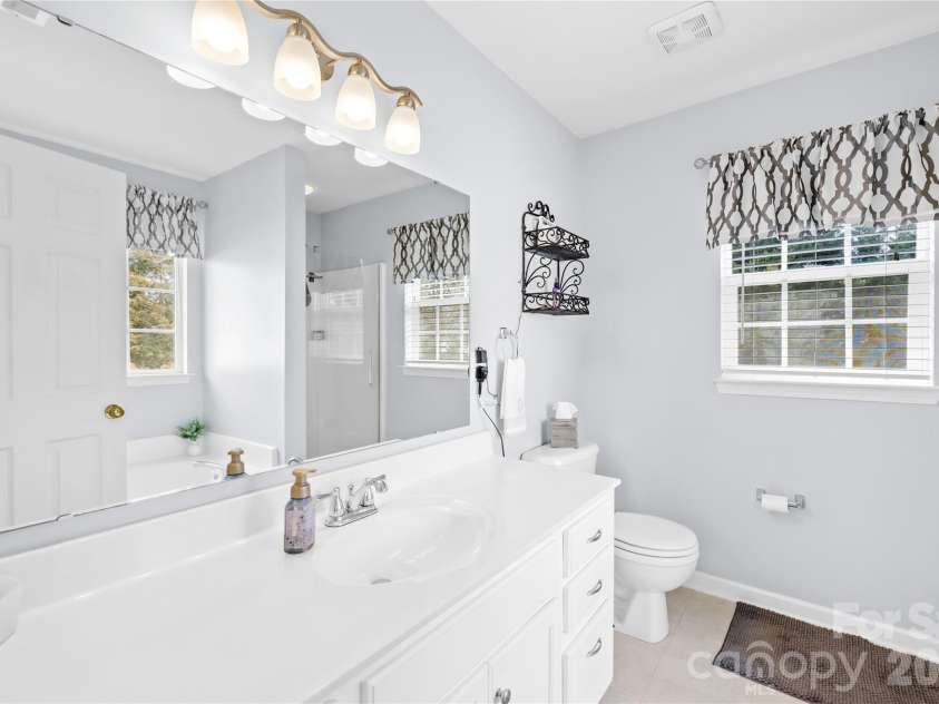 109 Plainview Court, Mooresville, NC 28115.  MLS# CAR4338058, YatesRealty ID 6100. 