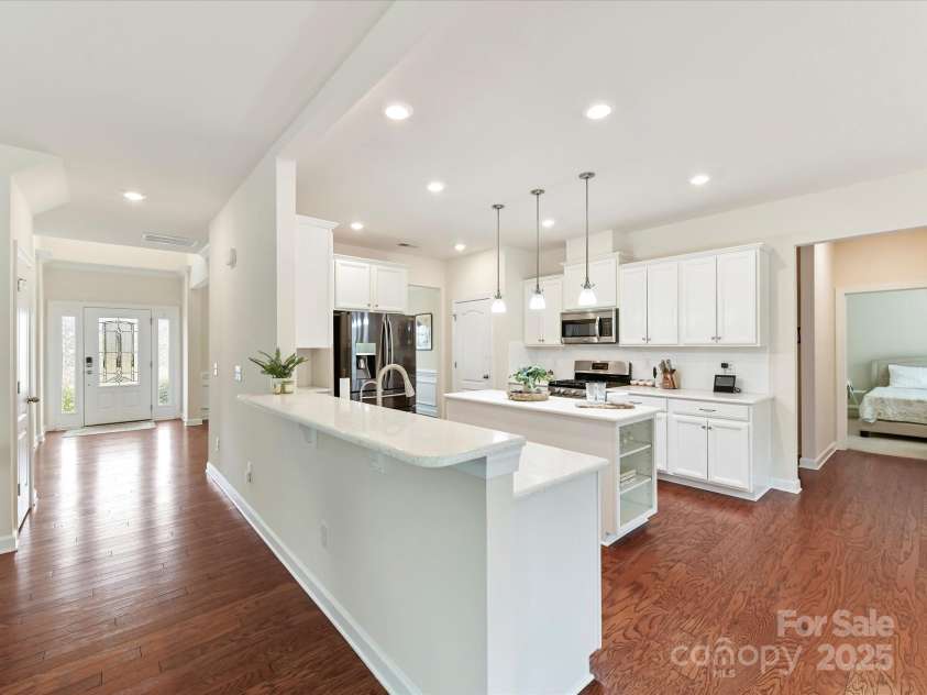 9895 Travertine Trail, Davidson, NC 28036.  MLS# CAR4237380, YatesRealty ID 6100. 