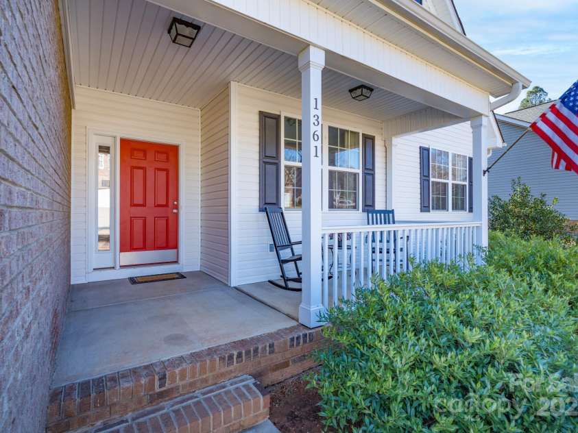 1361 Colwick Lane, Rock Hill, SC 29732.  MLS# CAR4217276, YatesRealty ID 6101. 