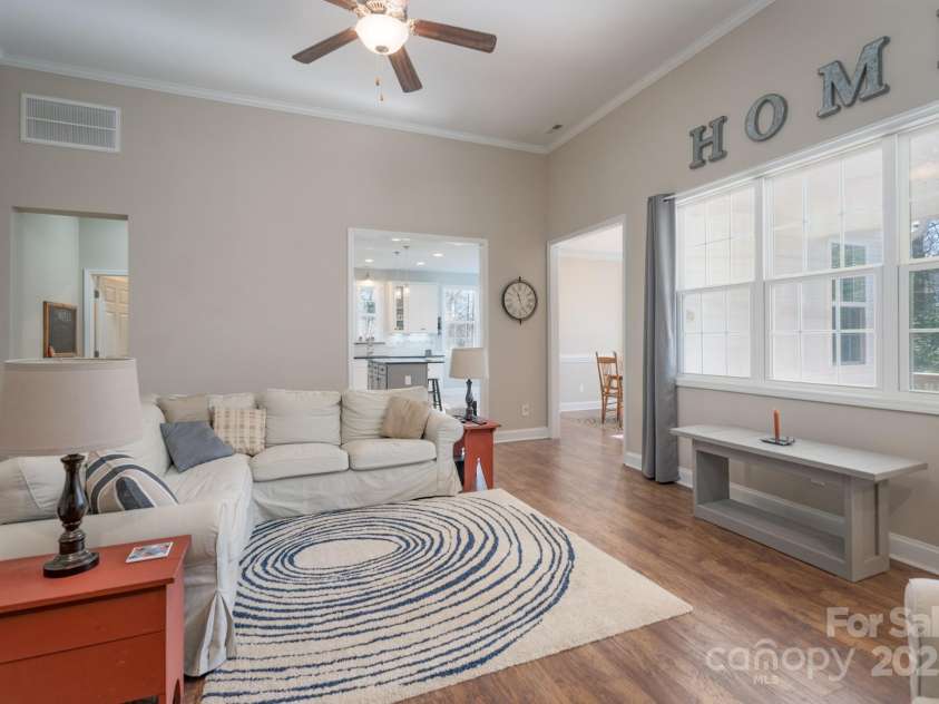 1361 Colwick Lane, Rock Hill, SC 29732.  MLS# CAR4217276, YatesRealty ID 6101. Family Room