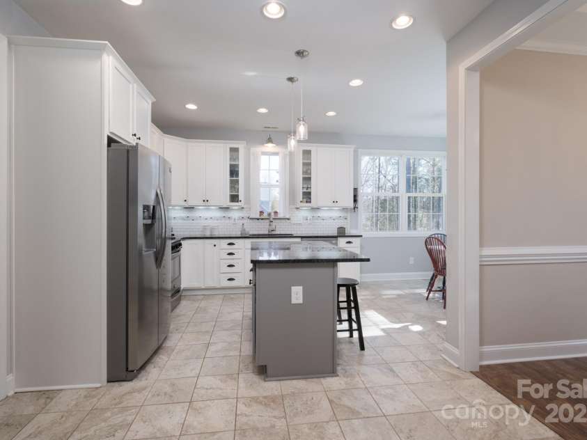 1361 Colwick Lane, Rock Hill, SC 29732.  MLS# CAR4217276, YatesRealty ID 6101. Kitchen