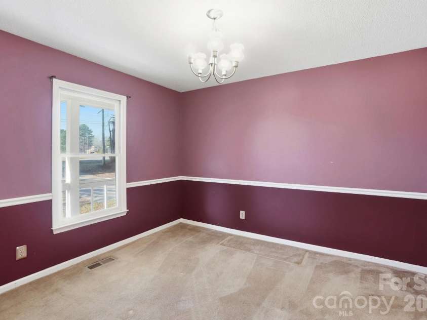 1400 Neal Hawkins Road, Gastonia, NC 28056.  MLS# CAR4337808, YatesRealty ID 6102. 