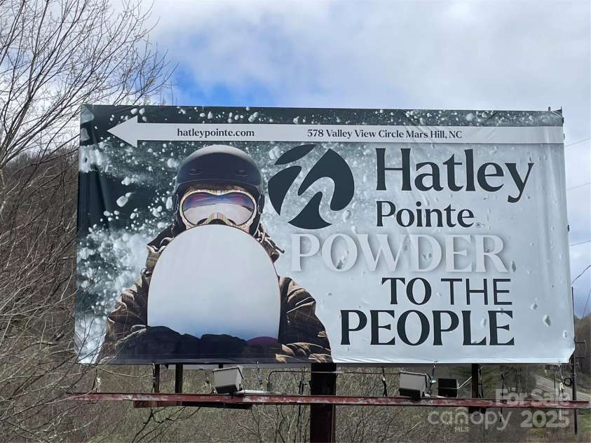 988 English Ridge Lane, Mars Hill, NC 28754.  MLS# CAR4235655, YatesRealty ID 6102. 