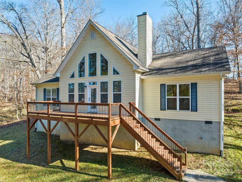36 Last Coyote Trail, Canton, NC 28716.  MLS# CAR4275863, YatesRealty ID 6103. 
