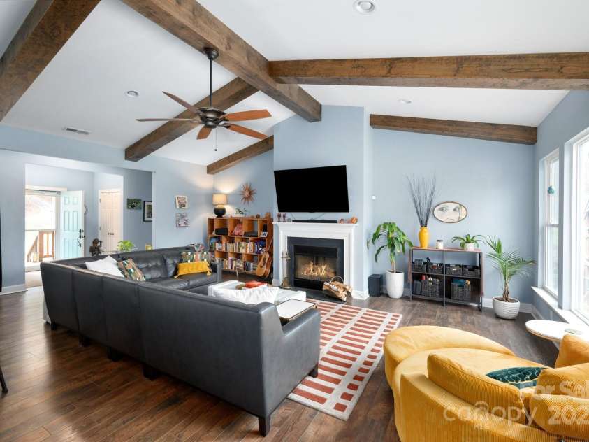 155 Parker Road, Asheville, NC 28805.  MLS# CAR4233111, YatesRealty ID 6104. Cosy Wood Burning Fireplace