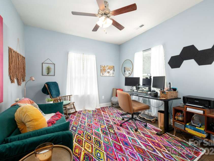 155 Parker Road, Asheville, NC 28805.  MLS# CAR4233111, YatesRealty ID 6104. Perfect Bedroom or Office