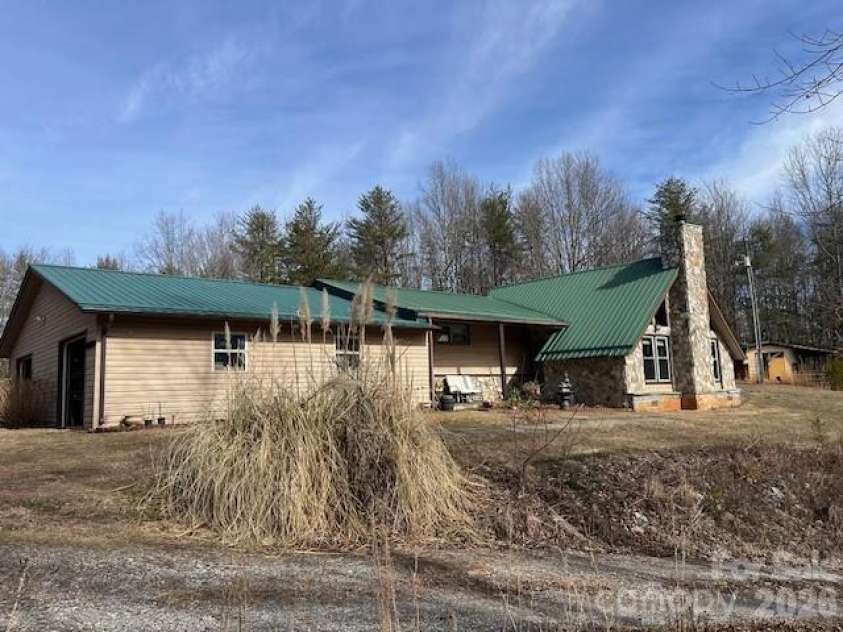 3645 Blue Door School Road, Lenoir, NC 28645.  MLS# CAR4347191, YatesRealty ID 6106. 