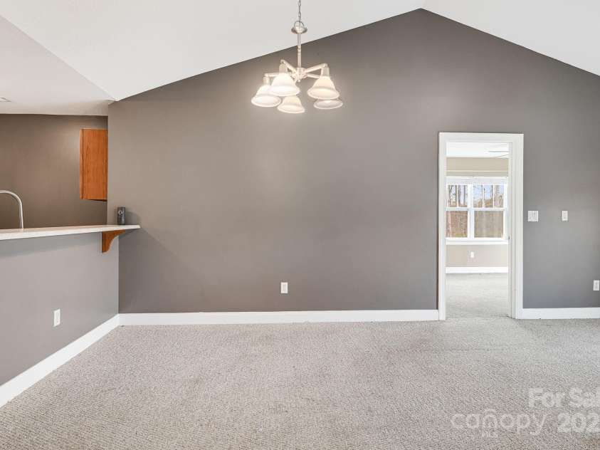 64 Foxden Drive, Fletcher, NC 28732.  MLS# CAR4277862, YatesRealty ID 6106. 