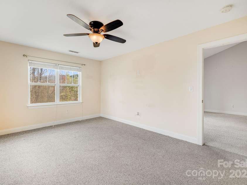 64 Foxden Drive, Fletcher, NC 28732.  MLS# CAR4277862, YatesRealty ID 6106. 