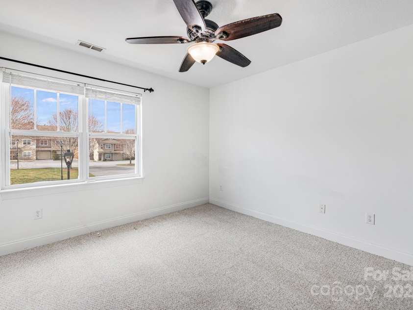 64 Foxden Drive, Fletcher, NC 28732.  MLS# CAR4277862, YatesRealty ID 6106. 