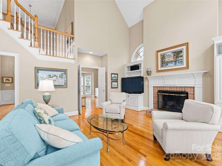 10809 Wicklow Brook Court, Charlotte, NC 28277.  MLS# CAR4241540, YatesRealty ID 6107. 