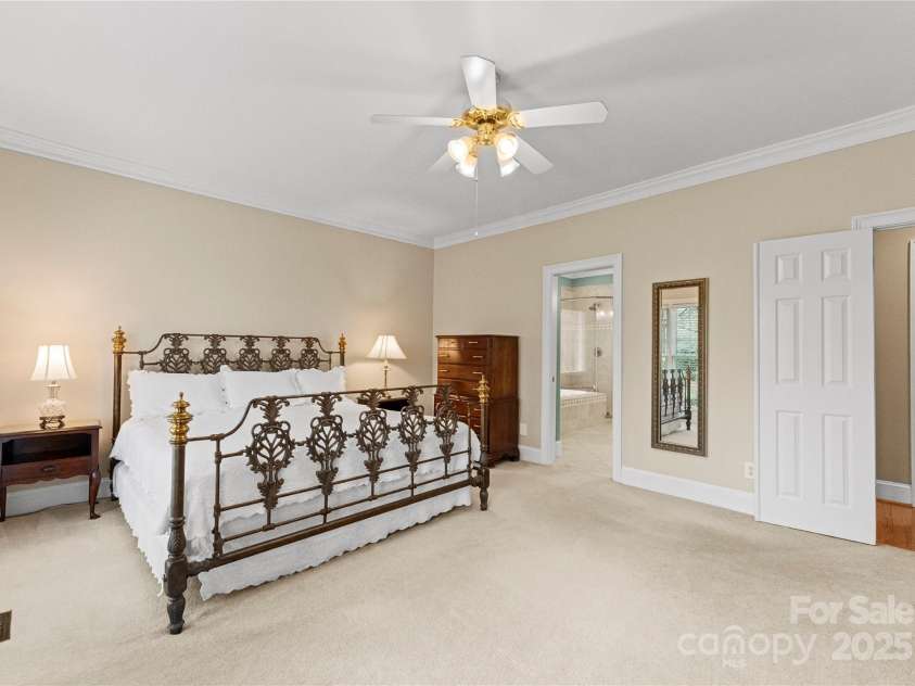 10809 Wicklow Brook Court, Charlotte, NC 28277.  MLS# CAR4241540, YatesRealty ID 6107. 