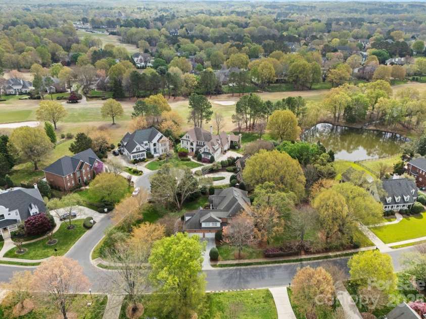 10809 Wicklow Brook Court, Charlotte, NC 28277.  MLS# CAR4241540, YatesRealty ID 6107. 