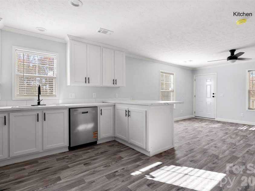 4049 Old Camden Highway, Heath Springs, SC 29058.  MLS# CAR4351151, YatesRealty ID 6107. 