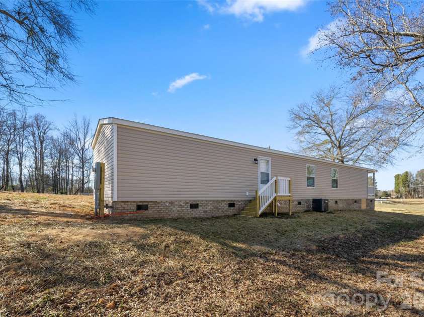 4049 Old Camden Highway, Heath Springs, SC 29058.  MLS# CAR4351151, YatesRealty ID 6107. 