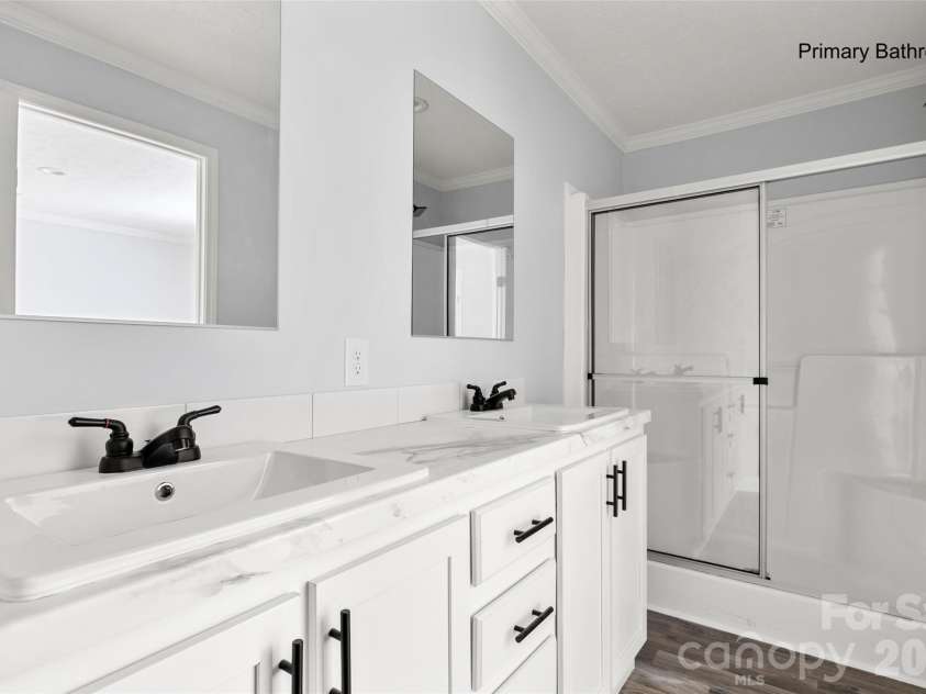 4049 Old Camden Highway, Heath Springs, SC 29058.  MLS# CAR4351151, YatesRealty ID 6107. Primary Bathroom 