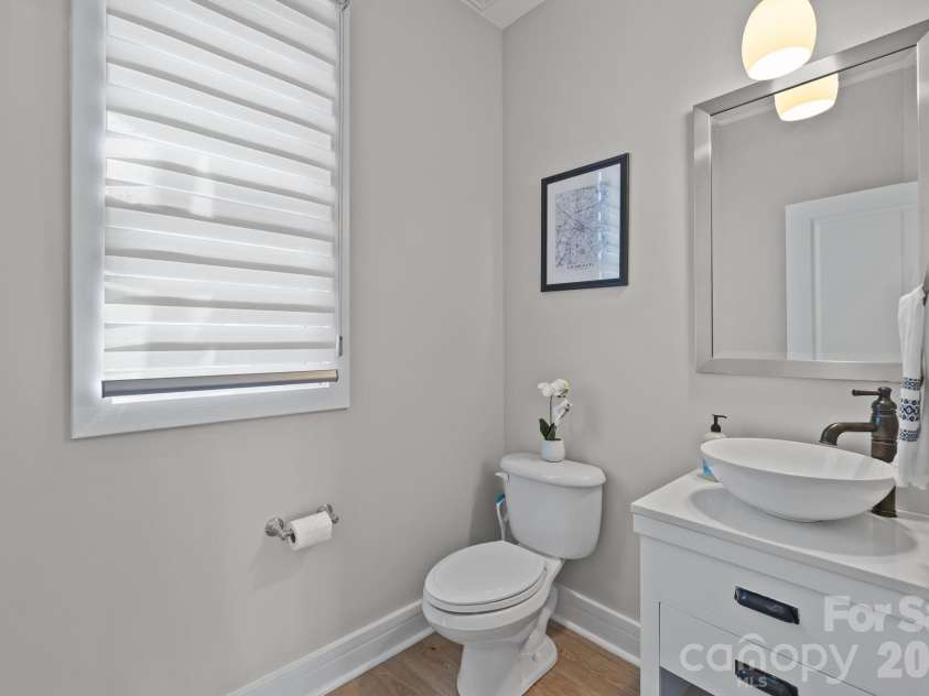 1943 Abbott Street, Charlotte, NC 28203.  MLS# CAR4356233, YatesRealty ID 6108. 