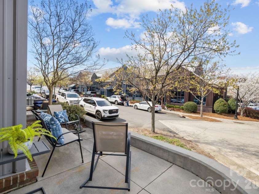 1943 Abbott Street, Charlotte, NC 28203.  MLS# CAR4356233, YatesRealty ID 6108. 