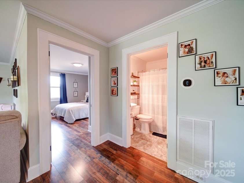 8475 NC 49 Highway, Mount Pleasant, NC 28124.  MLS# CAR4246610, YatesRealty ID 6109. Hallway