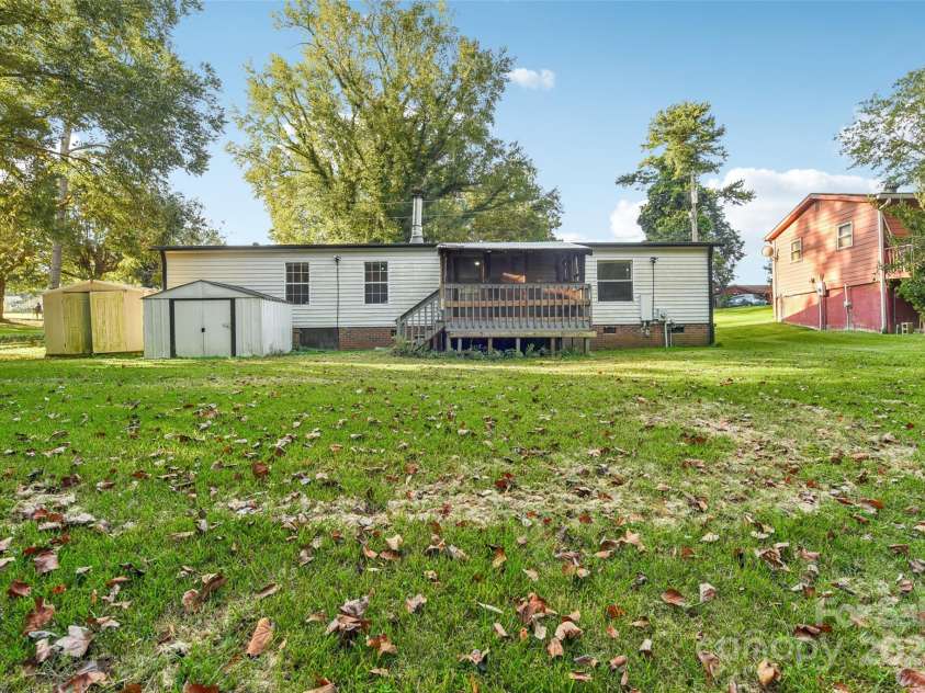 1472 Fritts Avenue, Fort Mill, SC 29715.  MLS# CAR4192366, YatesRealty ID 611. 