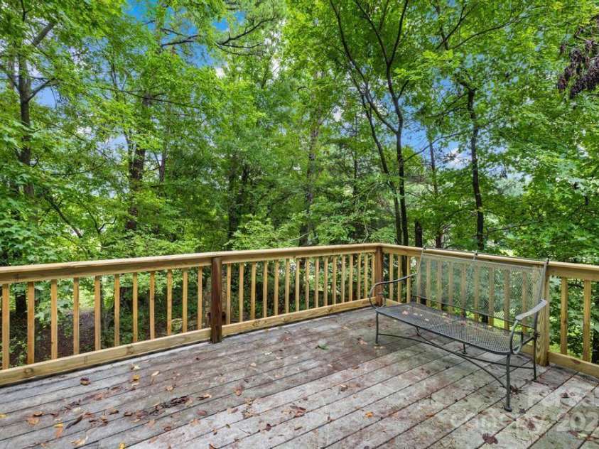 3000 Abingdon Avenue, Monroe, NC 28110.  MLS# CAR4294988, YatesRealty ID 611. 