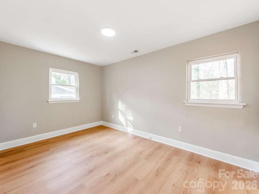2025 Birchcrest Drive, Charlotte, NC 28205.  MLS# CAR4355649, YatesRealty ID 6110. 