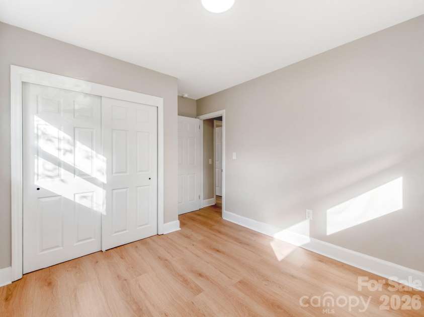 2025 Birchcrest Drive, Charlotte, NC 28205.  MLS# CAR4355649, YatesRealty ID 6110. 
