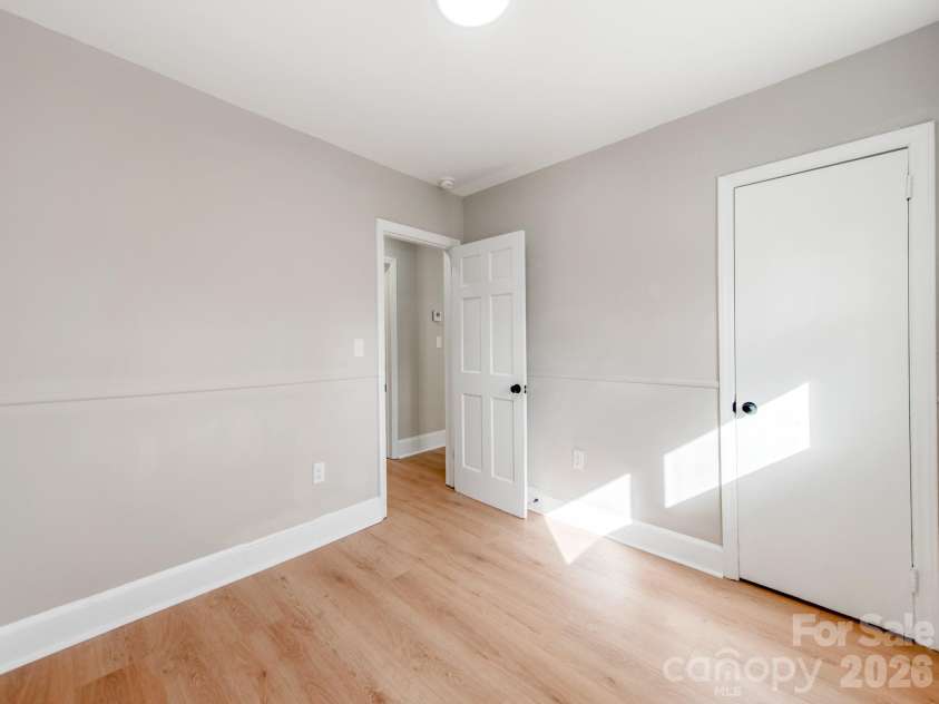 2025 Birchcrest Drive, Charlotte, NC 28205.  MLS# CAR4355649, YatesRealty ID 6110. 