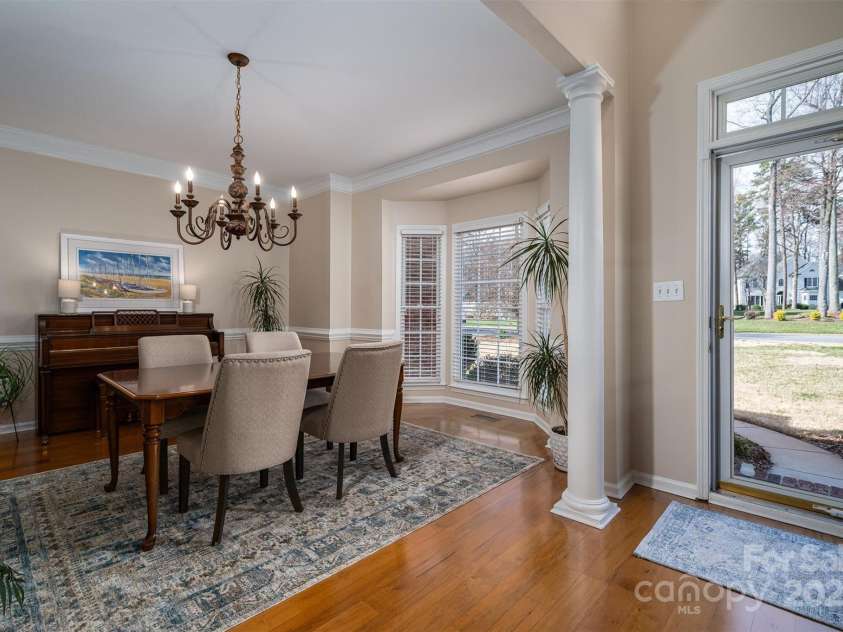 133 Castaway Trail, Mooresville, NC 28117.  MLS# CAR4216721, YatesRealty ID 6111. Dining room from foyer