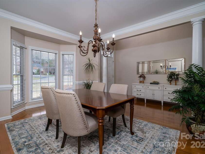 133 Castaway Trail, Mooresville, NC 28117.  MLS# CAR4216721, YatesRealty ID 6111. Dining room with bay window