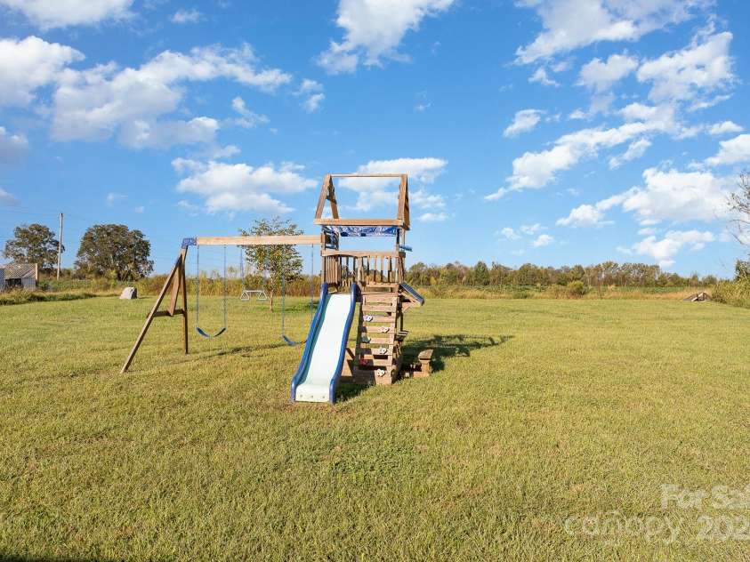 408 Silk And Tassel Row, Cleveland, NC 27013.  MLS# CAR4187606, YatesRealty ID 6112. 