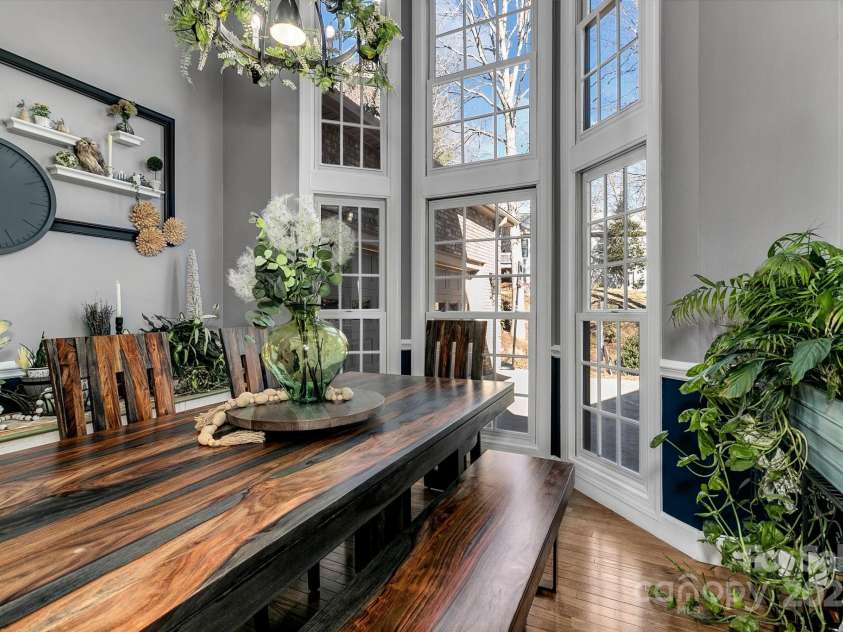 1129 New Castle Court, Asheville, NC 28803.  MLS# CAR4215366, YatesRealty ID 6113. 