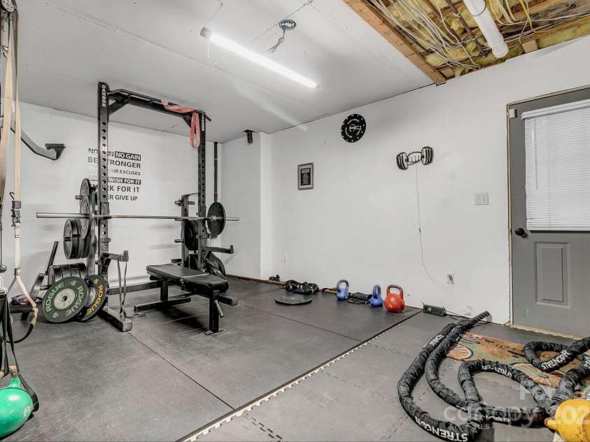 1129 New Castle Court, Asheville, NC 28803.  MLS# CAR4215366, YatesRealty ID 6113. 