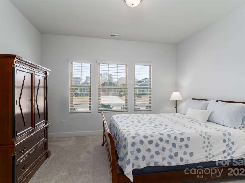 15035 Batteliere Drive, Charlotte, NC 28278.  MLS# CAR4228865, YatesRealty ID 6114. Lots of windows for your guests in second bedroom.