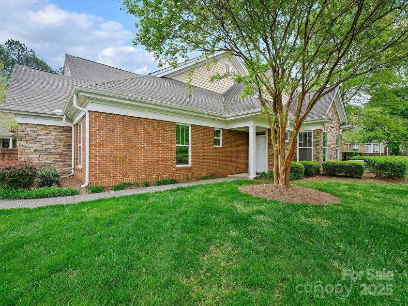 1910 Mezzo Court, Matthews, NC 28105.  MLS# CAR4245911, YatesRealty ID 6115. 