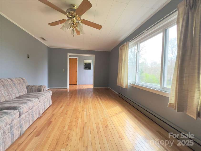 2348 Lenoir Drive, Lenoir, NC 28645.  MLS# CAR4243082, YatesRealty ID 6117. 