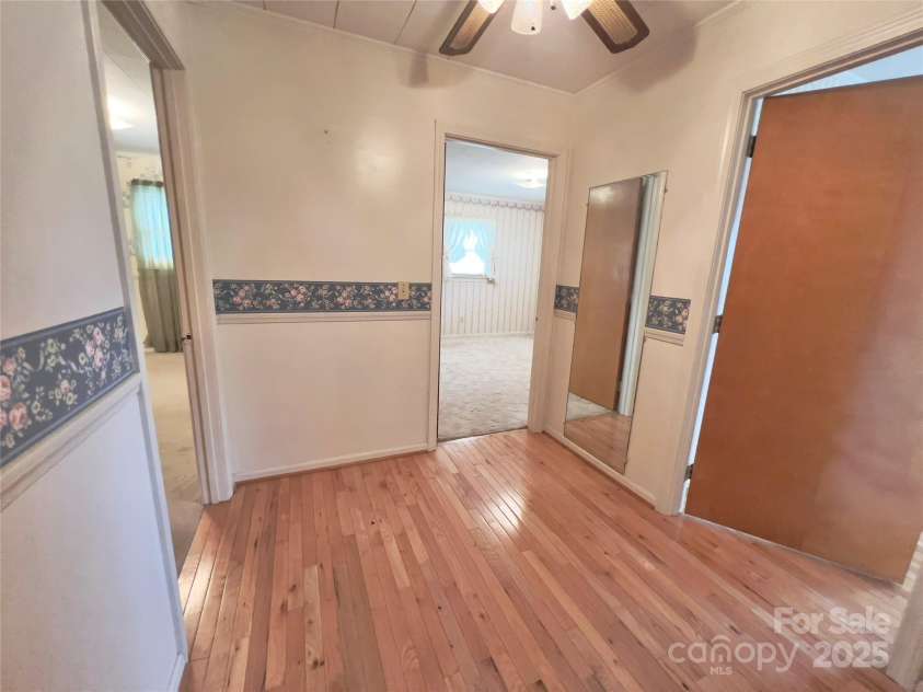 2348 Lenoir Drive, Lenoir, NC 28645.  MLS# CAR4243082, YatesRealty ID 6117. 