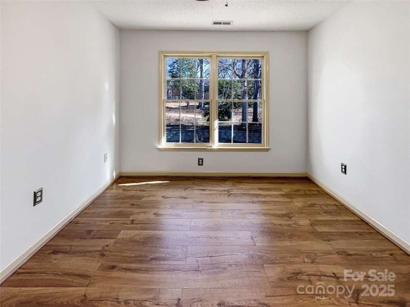 1442 Rainforest Court, Gastonia, NC 28054.  MLS# CAR4235427, YatesRealty ID 6119. 