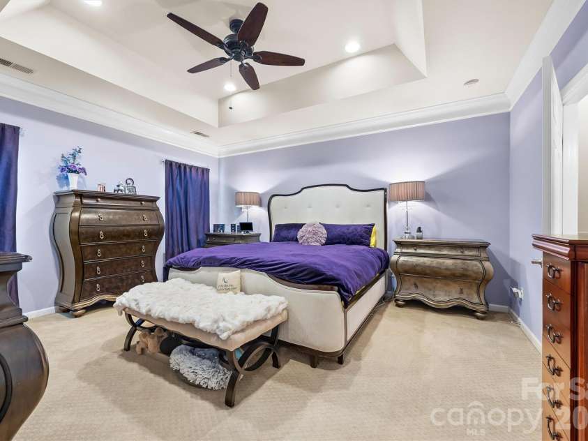 1914 Colony Line Court, Charlotte, NC 28210.  MLS# CAR4350441, YatesRealty ID 6119. 