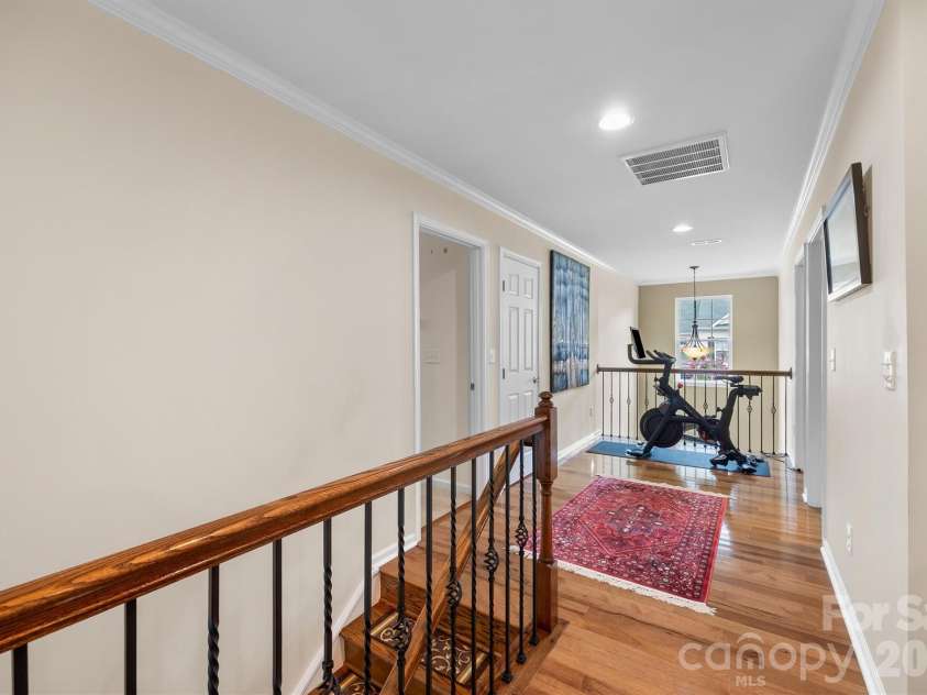 1914 Colony Line Court, Charlotte, NC 28210.  MLS# CAR4350441, YatesRealty ID 6119. 