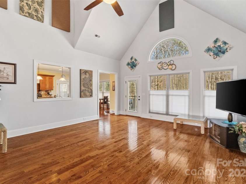 4070 Timber Crossing Drive, Rock Hill, SC 29730.  MLS# CAR4218347, YatesRealty ID 612. 